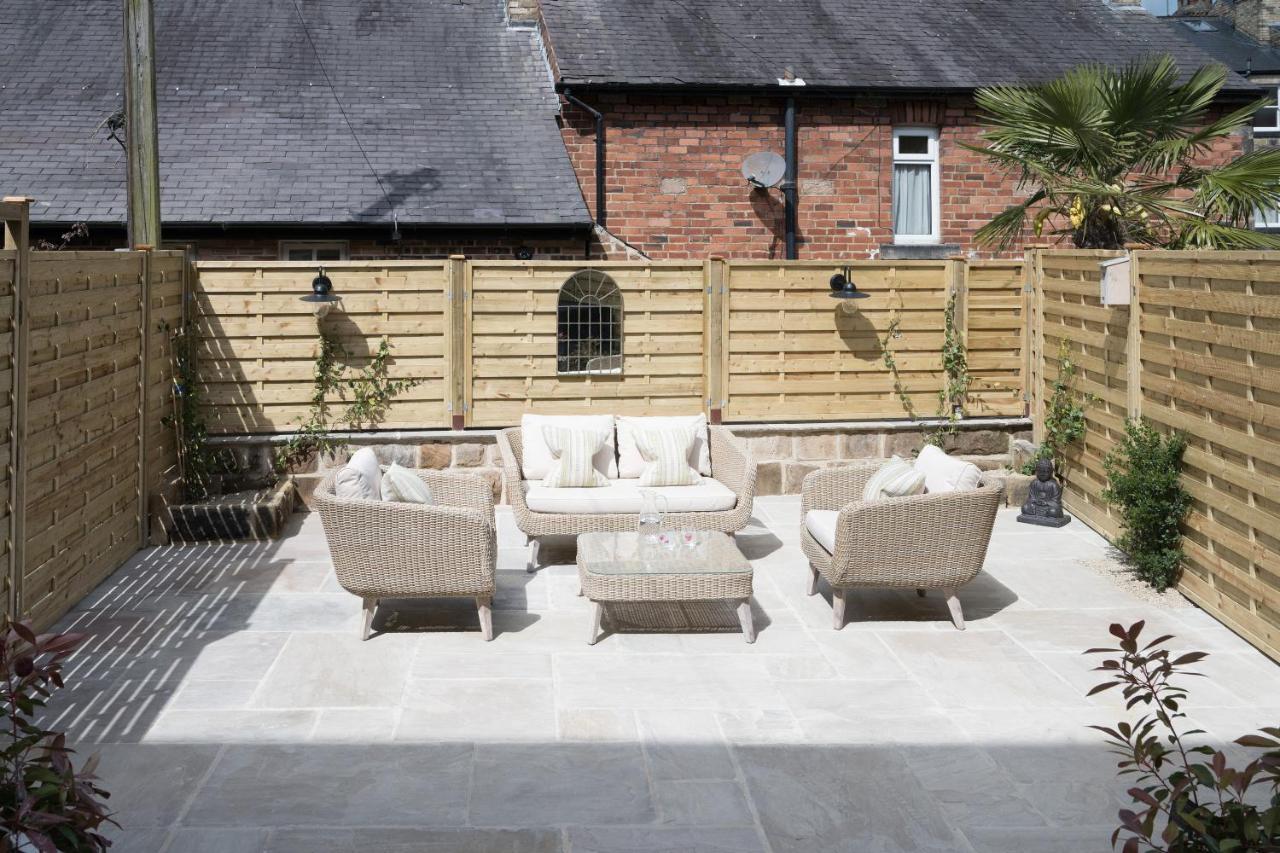Townhouse By Serviced